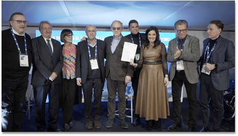 gruppo.jpg gruppo.jpg